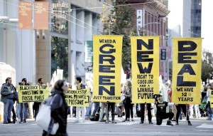 Photo: Justin Sullivan Getty Images / Agence France-Presse Une manifestation pour le climat devant les bureaux de BlackRock à San Francisco en décembre dernier